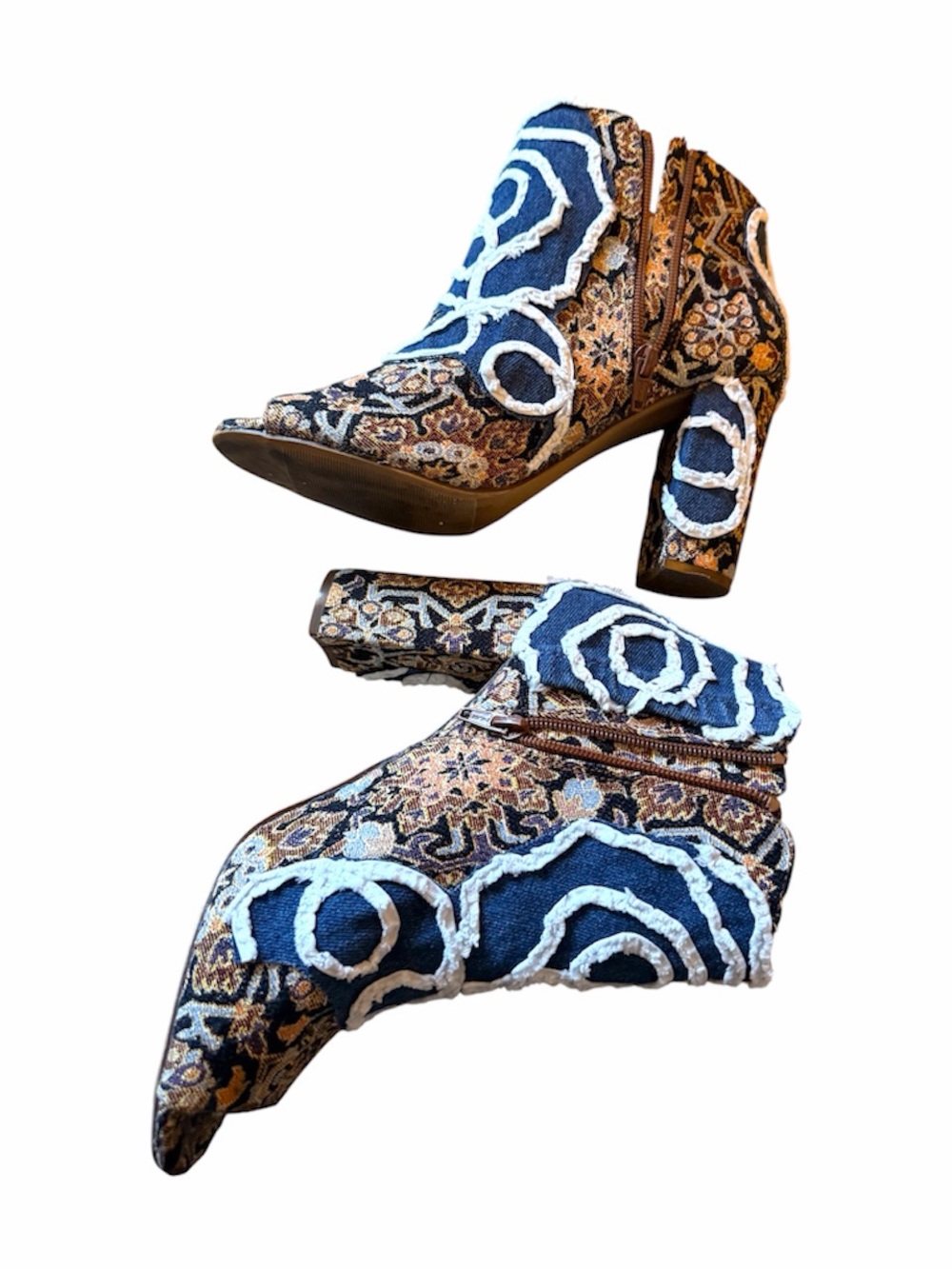 Tapestry Patterned denim Embroidered peep toe Ankle Boots size 8